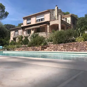 Frühstückspension La Garriniere, Saint-Raphaël